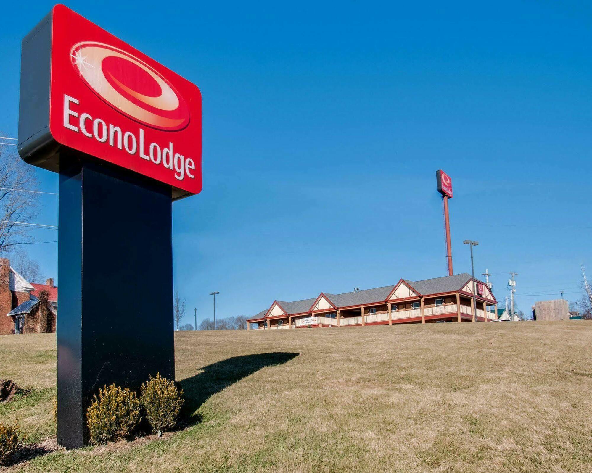 Econo Lodge Glade Springs I-81 Екстер'єр фото